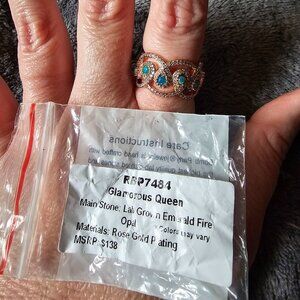 Bomb Party Glamorous Queen